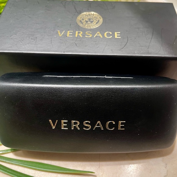 Versace never worn Medusa logo shield mirror sunglasses - unisex, grey/gold - Picture 14 of 16